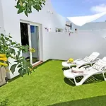 Dos Gatos Fuertaventura Caleta De Fuste