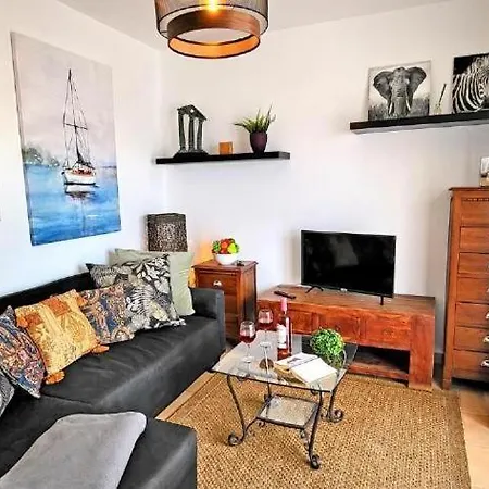 Dos Gatos Fuertaventura * Caleta De Fuste